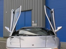 Lamborghini rijden is ook voor u mogelijk! Stap achter het stuur van een Diablo met GoldenMoments!