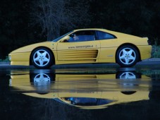 Ferrari rijden uw grote wens? Stap met GoldenMoments achter het stuur van een Ferrari 348!