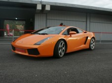 Conducir Lamborghini Gallardo - 1 vuelta en circuito largo