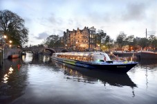 Amsterdam canal cruise with Dutch wine and cheese