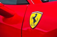 Rijden in een Ferrari 430 spider f1 cabrio (30 min)