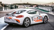 Conduzir um Porsche Cayman 718 S - 4 voltas + 1 volta em co-piloto