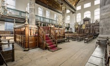 Amsterdam in the Golden Age: the Portuguese Synagogue