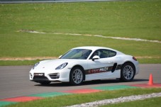 Porsche Cayman rijden België (12 rondes)