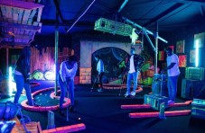 Aloha Amsterdam Glow-in-the-Dark Minigolf