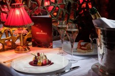 Moulin Rouge Paris - met diner (Pescatarian/Vegetarisch)